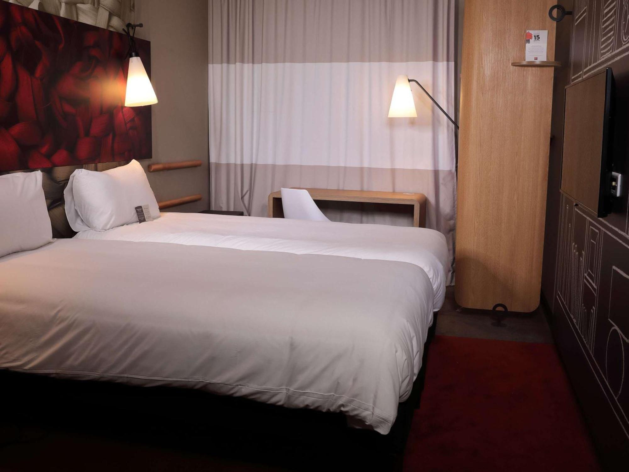 Готель Ibis Rabat Agdal Екстер'єр фото