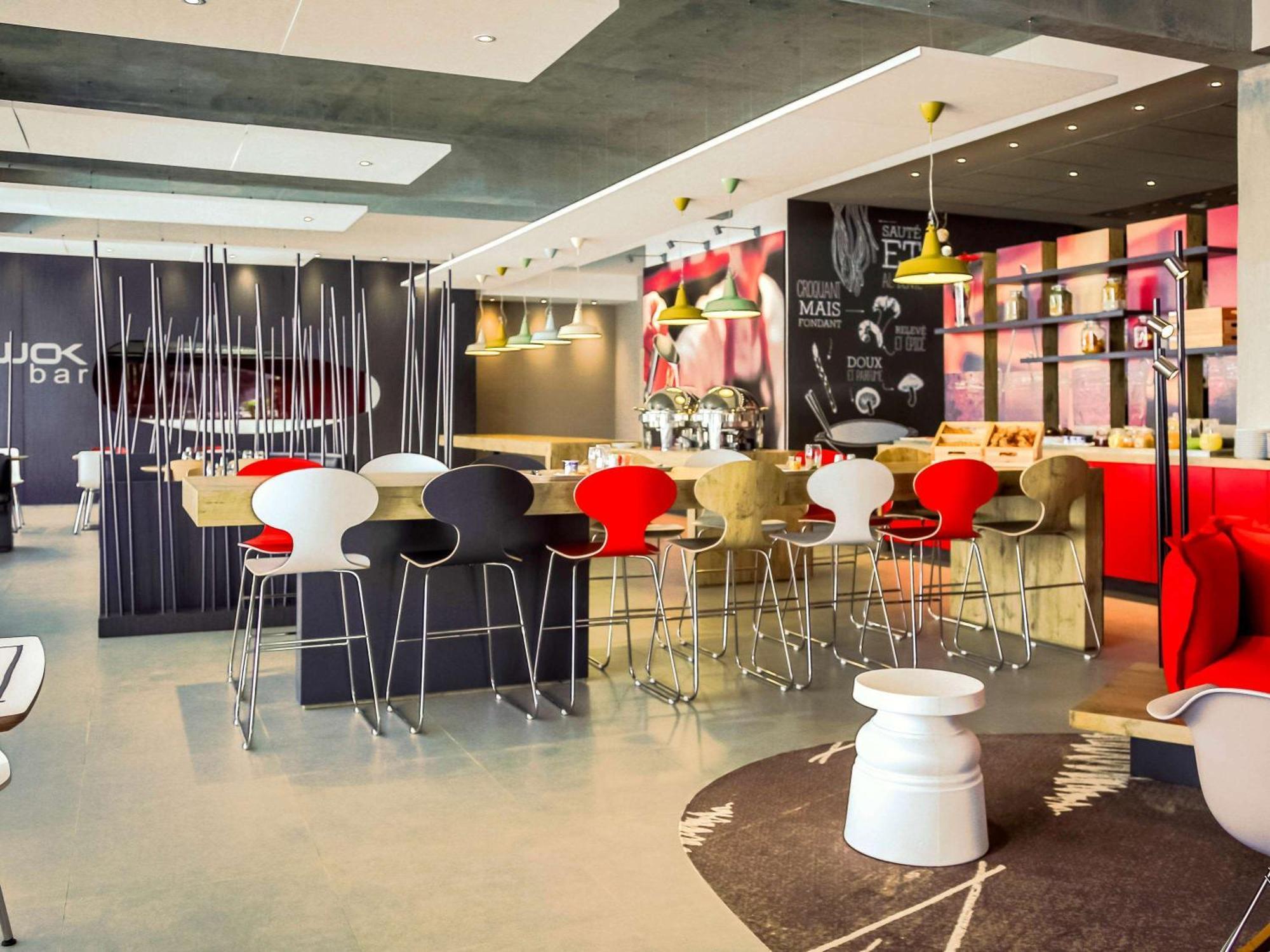 Готель Ibis Rabat Agdal Екстер'єр фото